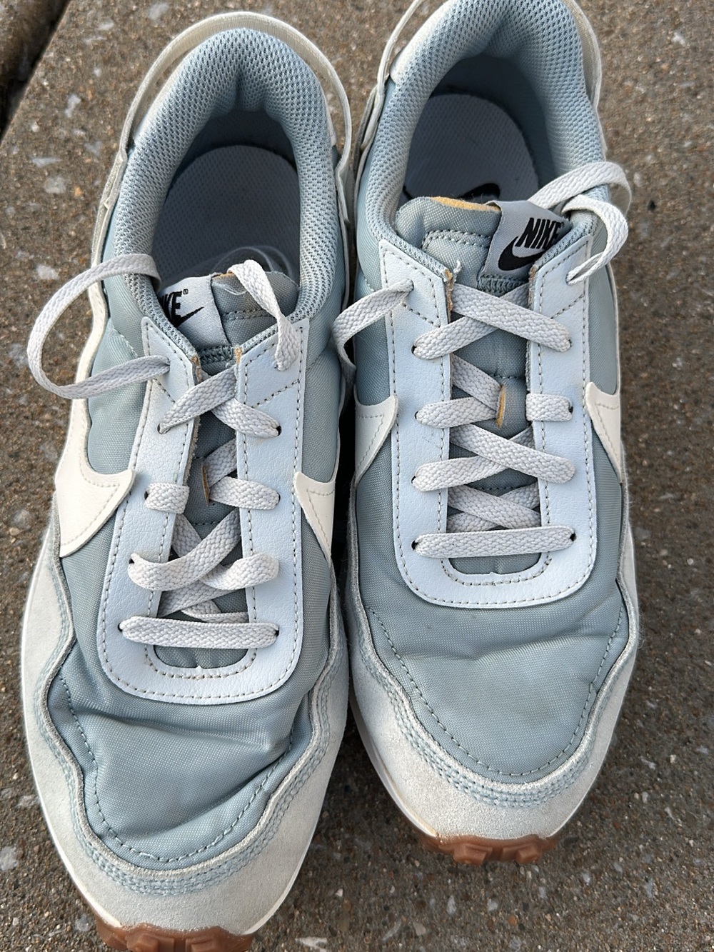 Nike Men's Light Blue and White Retro Trainer Sneakers